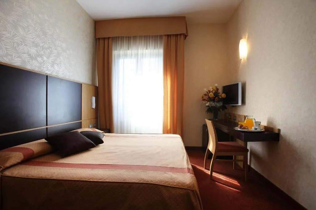 Room, Villa Luisa, Perugia