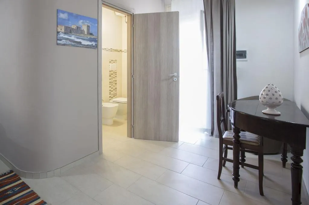 Room, B&B Cinisi Mare e Monti, Palermo