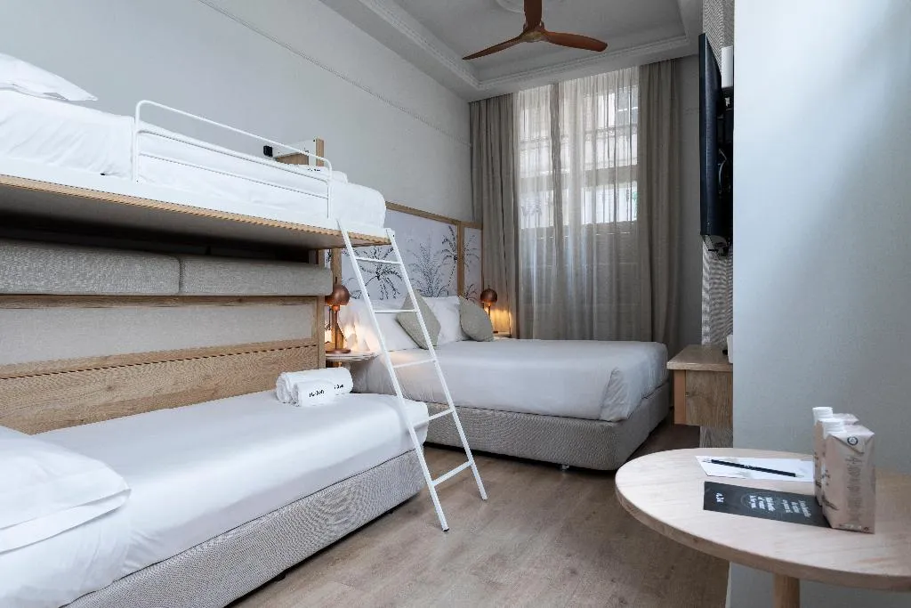 QUADRUPLE STANDARD Room, Icon Malabar, Costa Del Sol