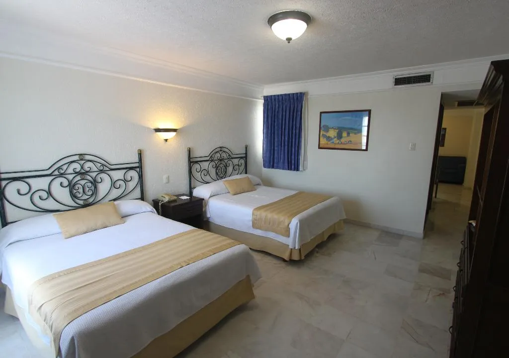 Room, Hotel Francis Drake, Cancun Area