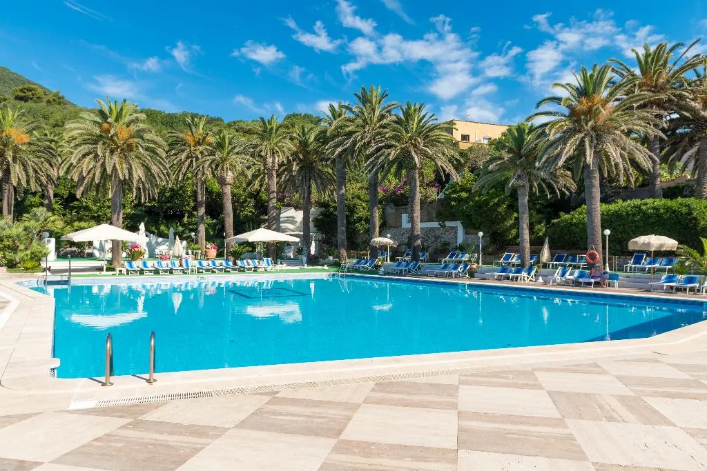 Beach, Maga Circe, Rome