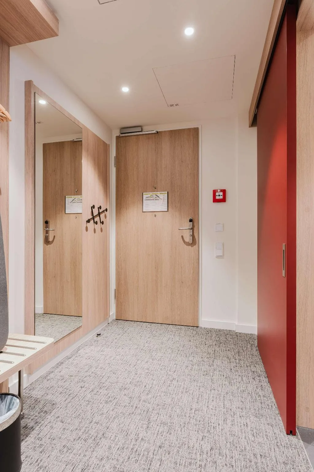 DOUBLE Accessible-Queen Size Bed Room, Hampton by Hilton Vienna City West, Vienna