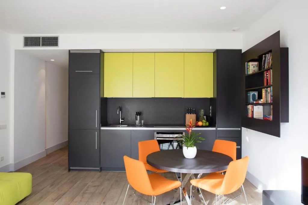 APARTMENT CAPACITY 4 ONE BEDROOM Room, Cosmo Apartments Passeig de Gracia, Barcelona