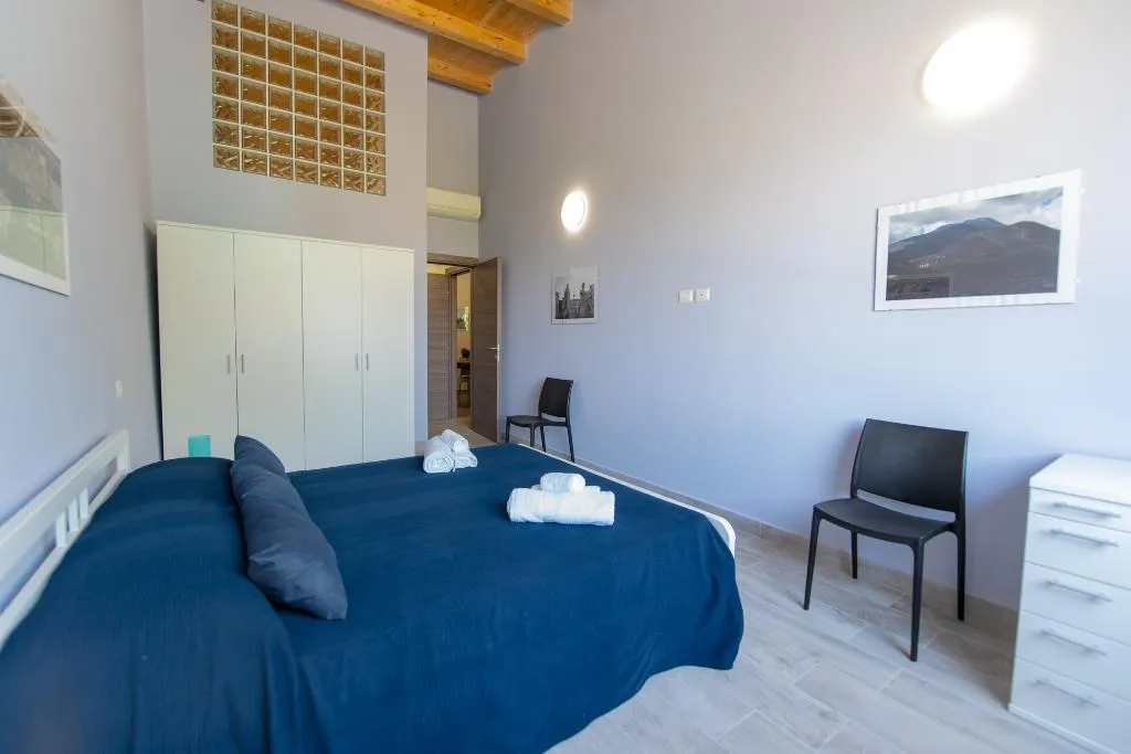 APARTMENT CAPACITY 3 Room, Residenza Il Segreto, Catania