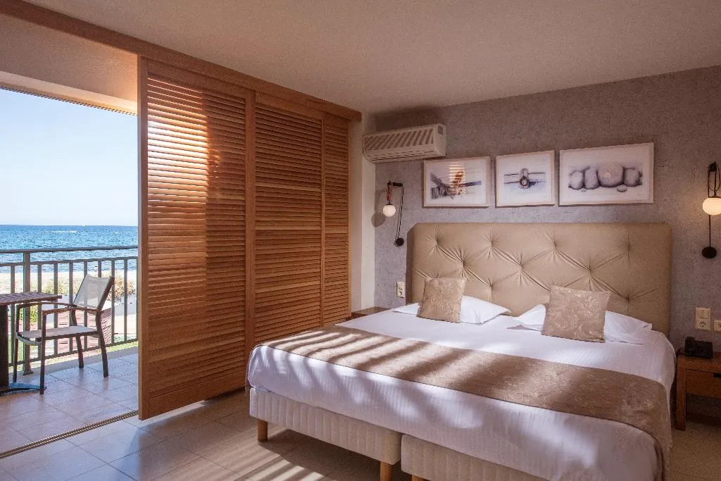 Double or Twin SEA FRONT Room, Bella Beach, Crete