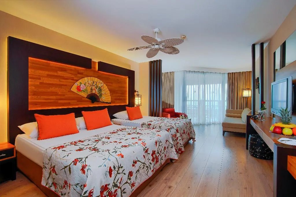 DOUBLE SINGLE USE SEA VIEW Room, Limak Lara De Luxe Hotel & Resort, Antalya