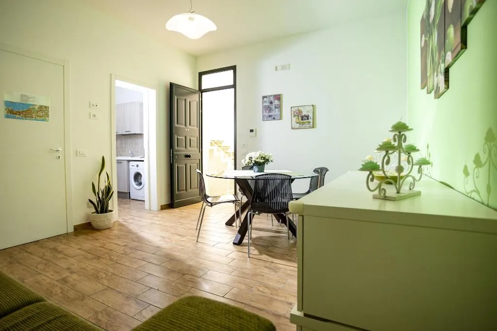 Room, Trapani Home, Palermo