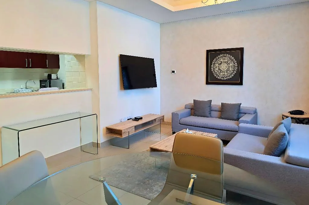 Double or Twin EXECUTIVE ONE BEDROOM Room, Barceló Residences Dubai Marina, Dubai