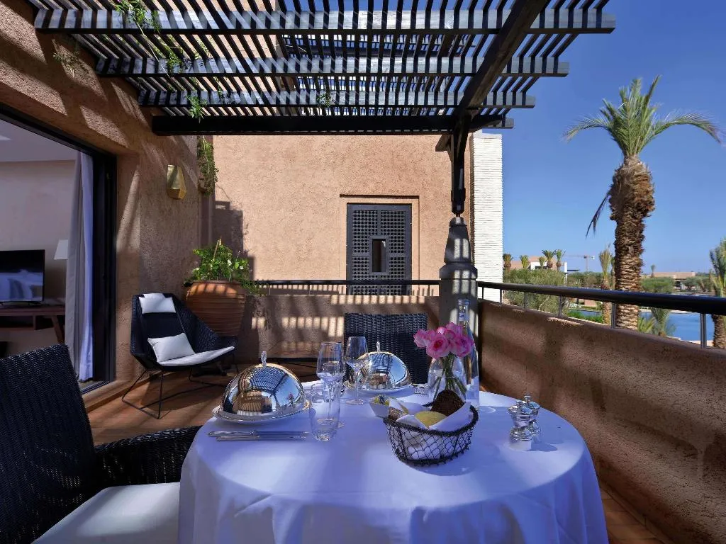 JUNIOR SUITE WITH VIEWS Room, Fairmont Royal Palm Marrakech, Marrakech