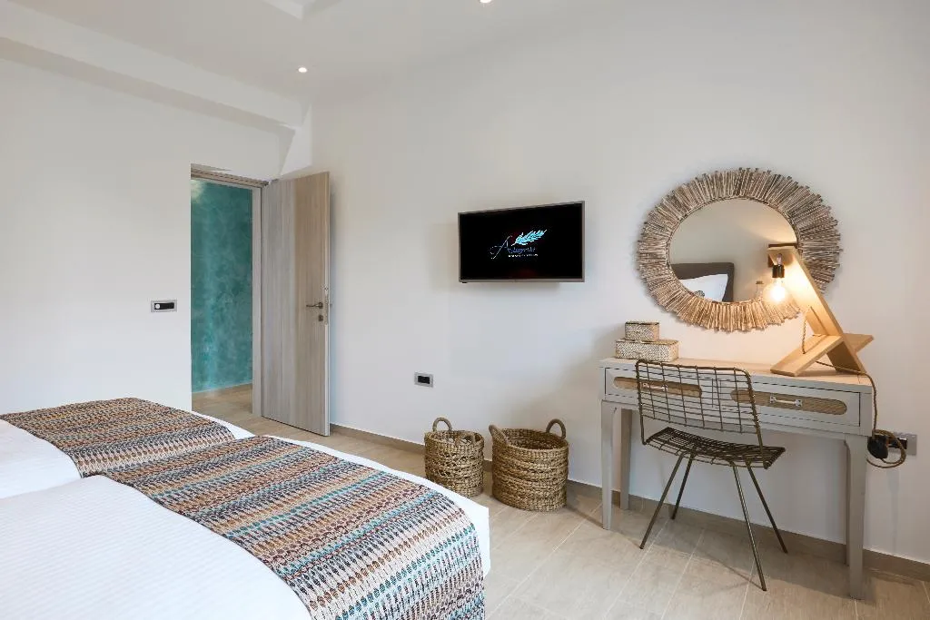 Room, Almyriki Beach Villa, Santorini
