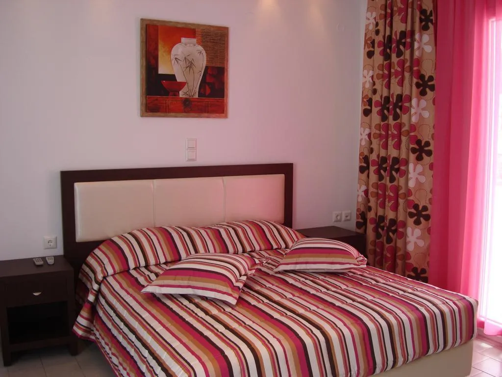 Room, Elena Studios & Suites, Mykonos