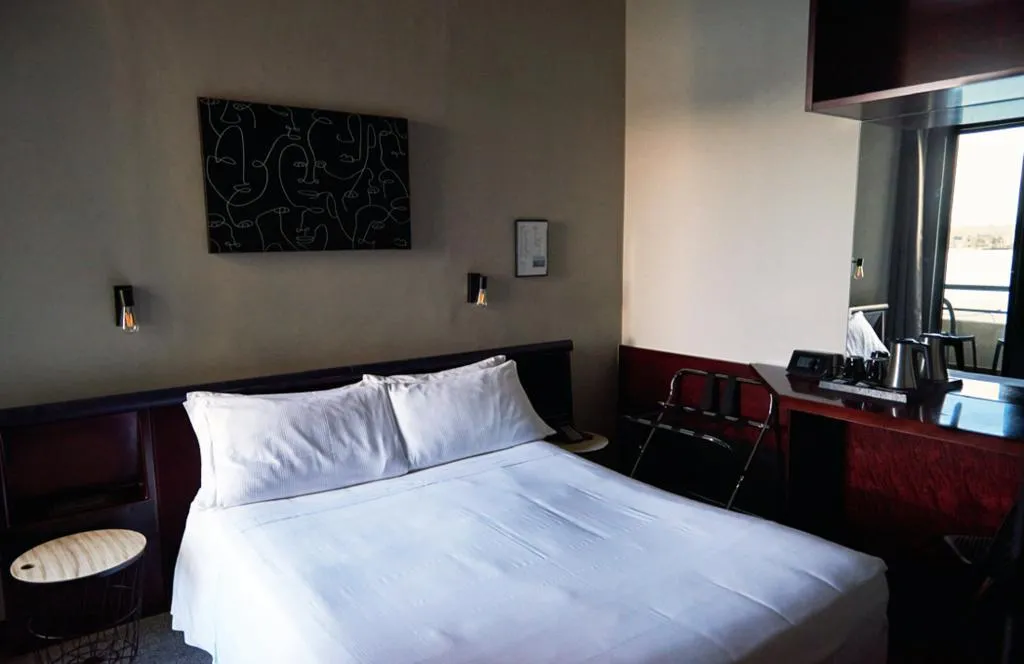TRIPLE STANDARD Room, Concorde, Milan