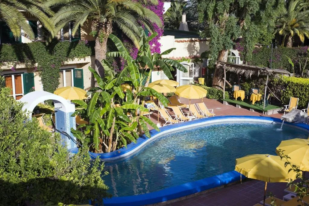 Pool, Villa Angela Terme, Naples