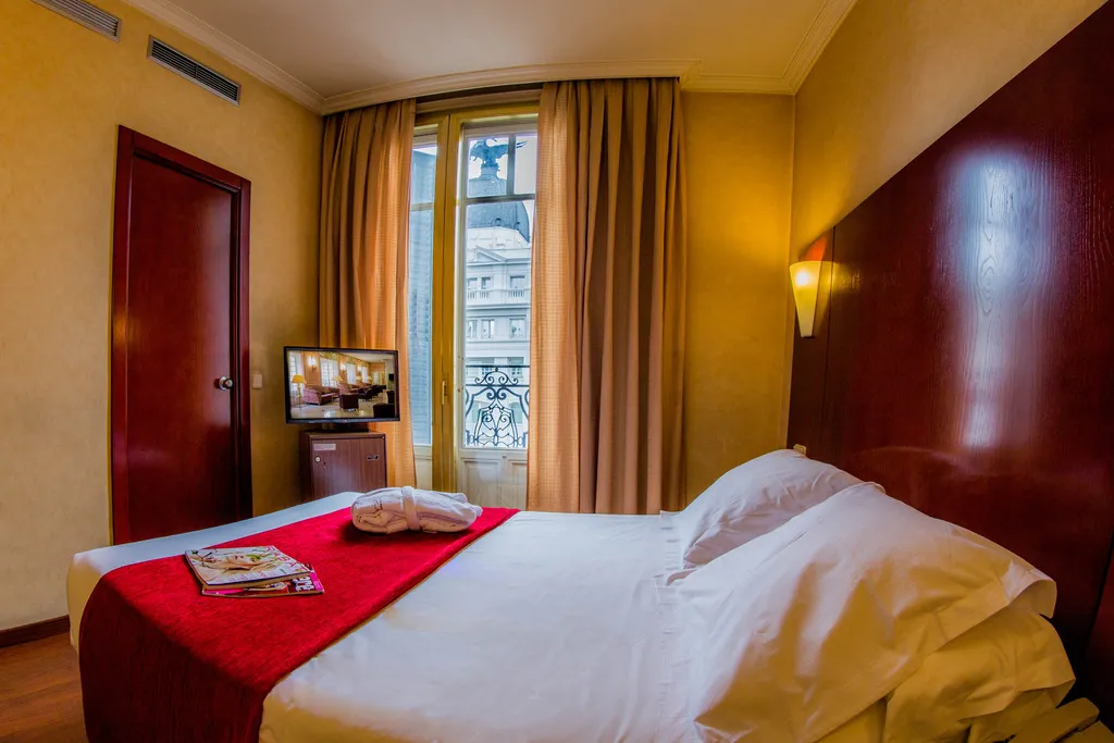 DOUBLE WITH DOUBLE BED Room, Hotel Arosa, Madrid
