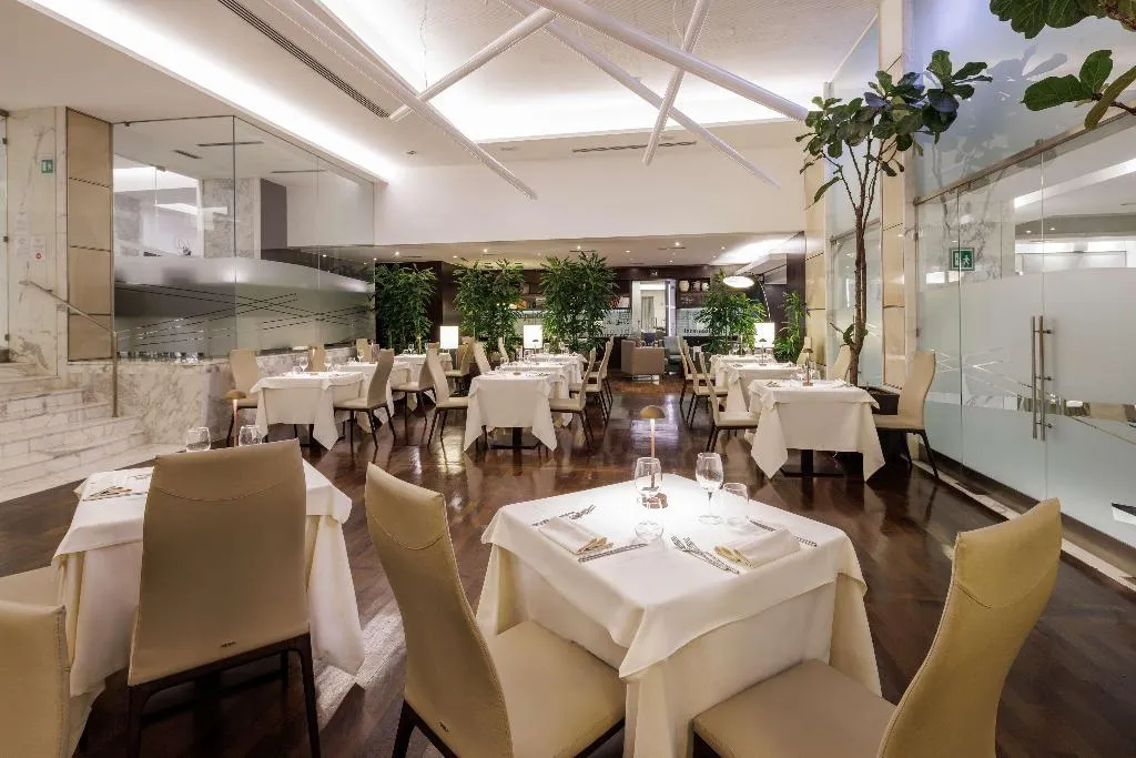 Restaurant, Best Western Plus Hotel Universo, Rome