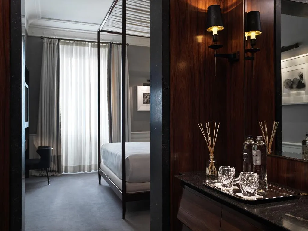 DOUBLE SUPERIOR Room, J.K. Place Roma - The Leading Hotels o/t World, Rome