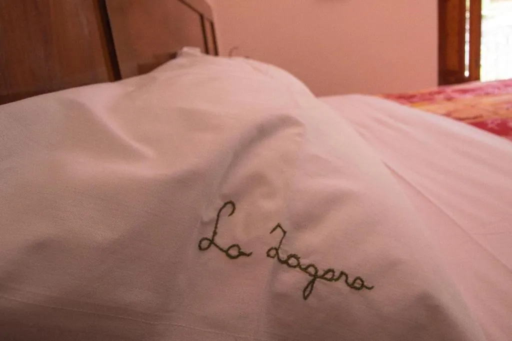 Room, B&B La Zagara, Naples