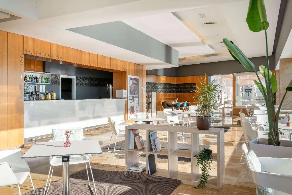 Restaurant, Suit d M correct code to use 3695, Costa Blanca