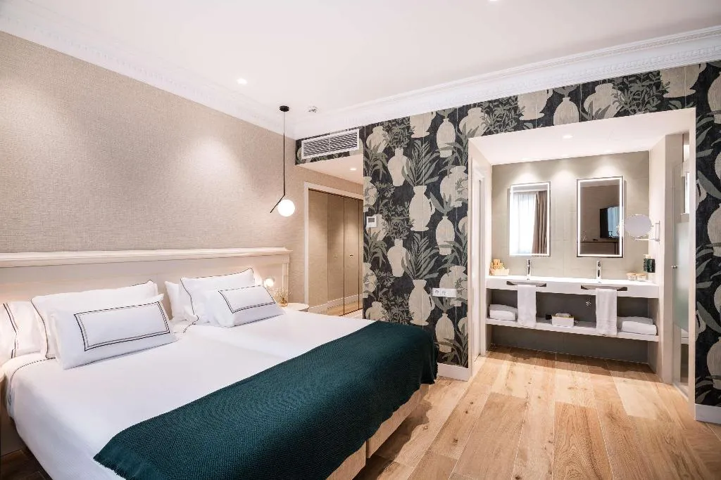Room, Melia Plaza, Valencia