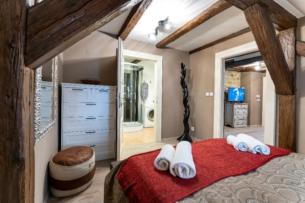 APARTMENT DELUXE THREE BEDROOM Room, Old Town - Aparthotel Michalska, Prague