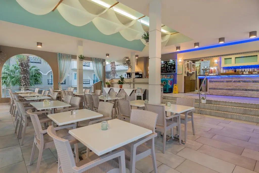 Restaurant, Dennys Inn, Zante