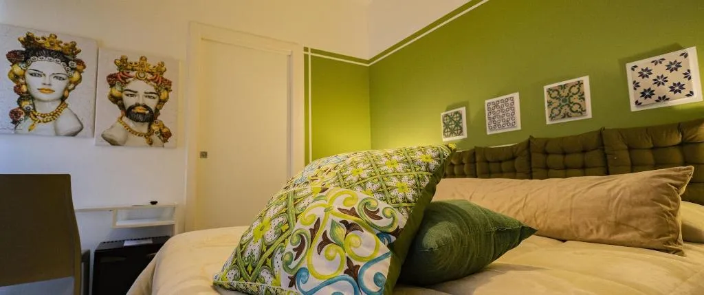 Room, Le Caserie, Palermo