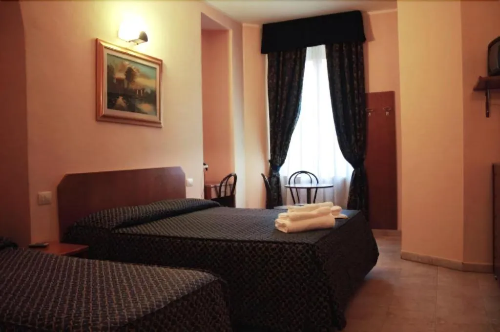 Room, Hotel Aurelia, Milan