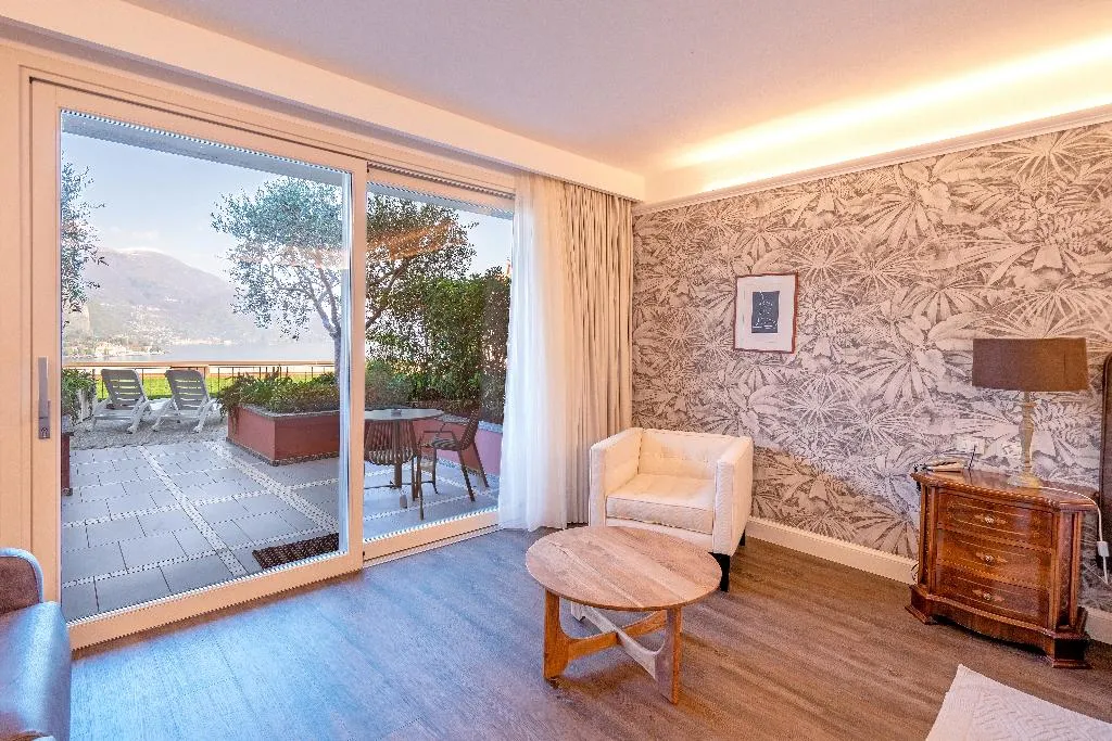 JUNIOR SUITE LAND VIEW Room, Hotel Borgo Le Terrazze, Milan