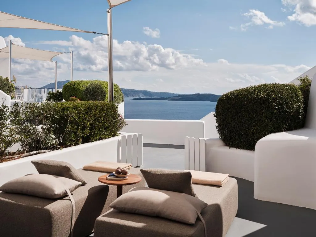 SUITE HONEYMOON Room, Canaves Sunday, Santorini