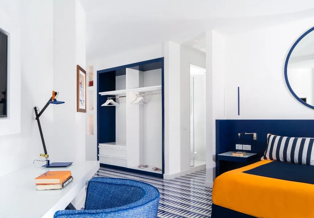 SUITE STANDARD Room, Delfino, Naples