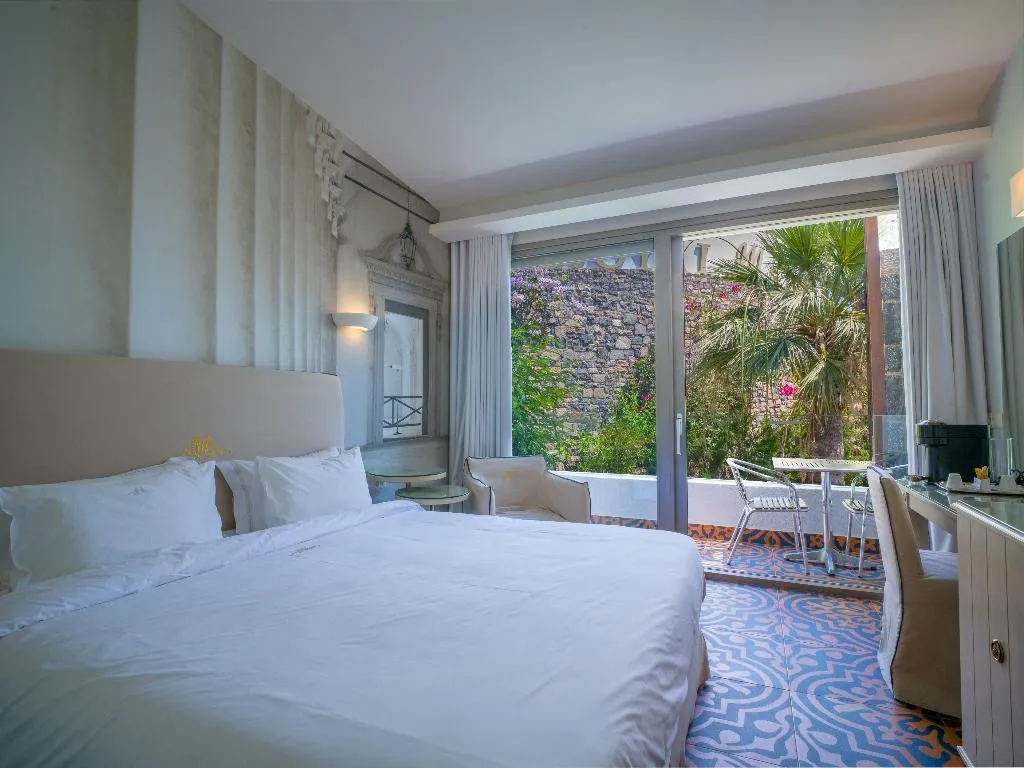 Double or Twin SEA VIEW Room, Royal Marmin Bay Boutique & Art Hotel, Crete