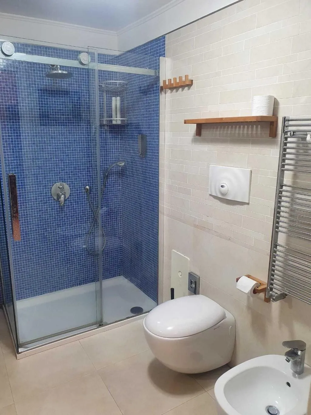 Room, Moon Luxury Rooms & Apartments, Naples