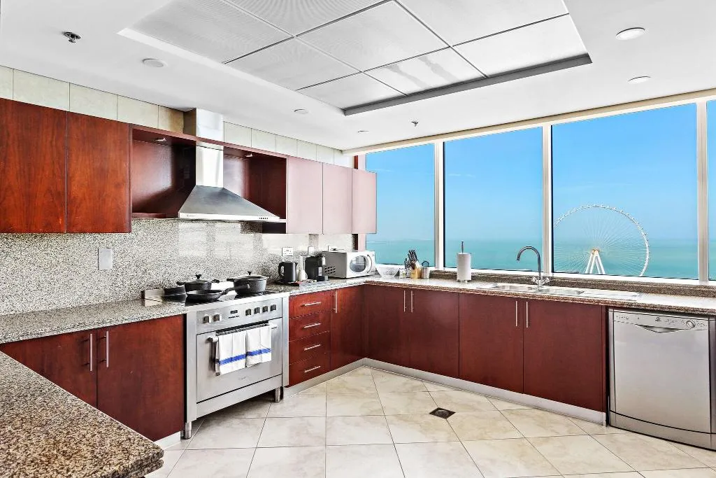 SUITE FOUR BEDROOMS Room, Blue Beach Tower The Walk JBR Dubai (ex JA Oasis), Dubai