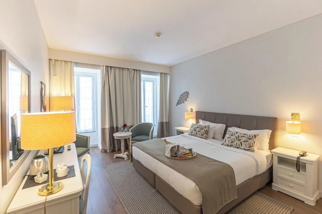 Room, Aguas do Geres, Porto