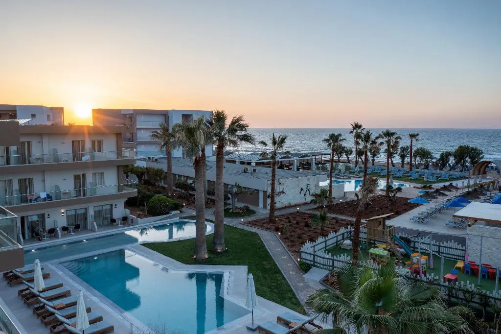 Pool, Malia Bay Beach Hotel & Bungalows, Crete