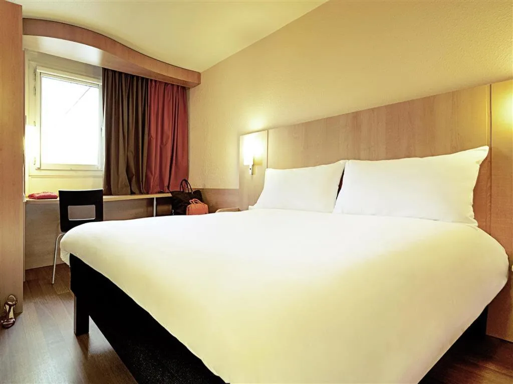 DOUBLE SINGLE USE STANDARD Room, Ibis Madrid Calle Alcala, Madrid