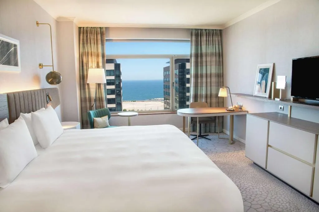 Room, Hilton Diagonal Mar Barcelona, Barcelona