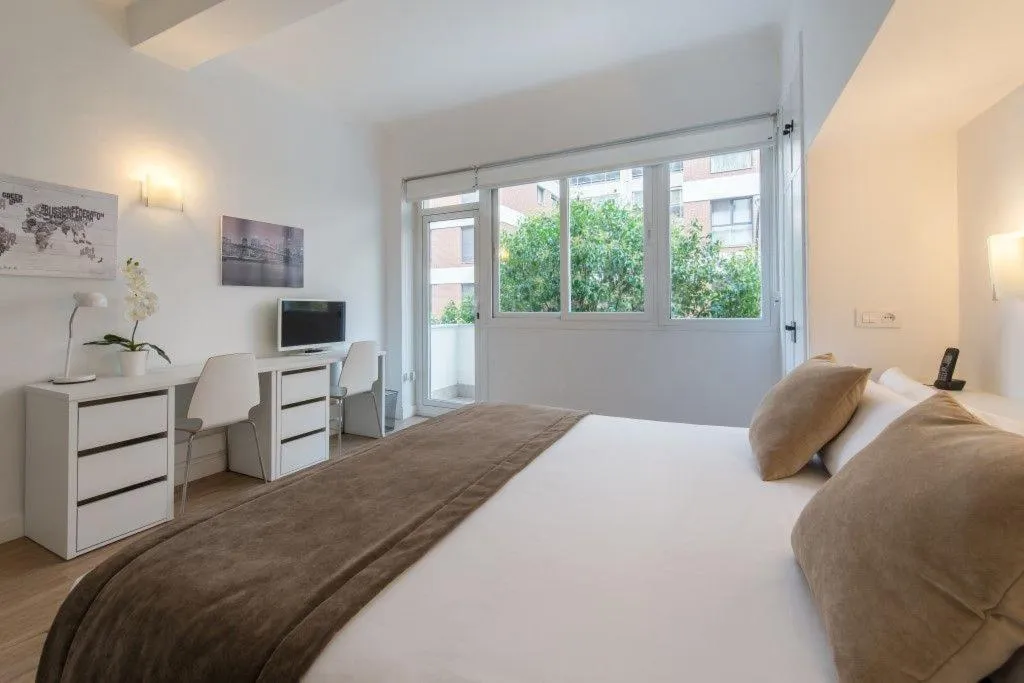Double or Twin SUPERIOR Room, NeoMagna Madrid, Madrid