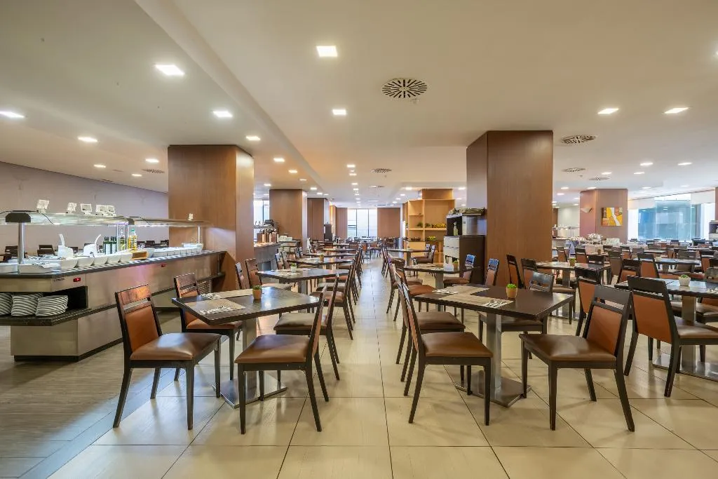 Restaurant, Leonardo Torremolinos Costa del Sol, Costa Del Sol