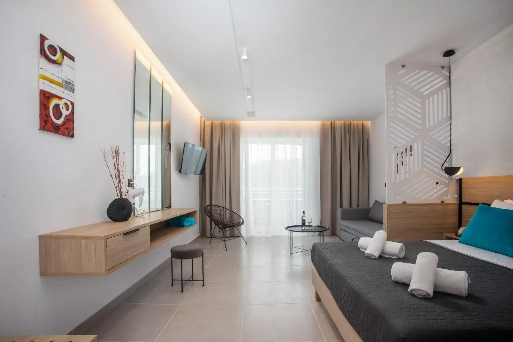 Double or Twin SUPERIOR POOL VIEW Room, Zoes, Rhodes