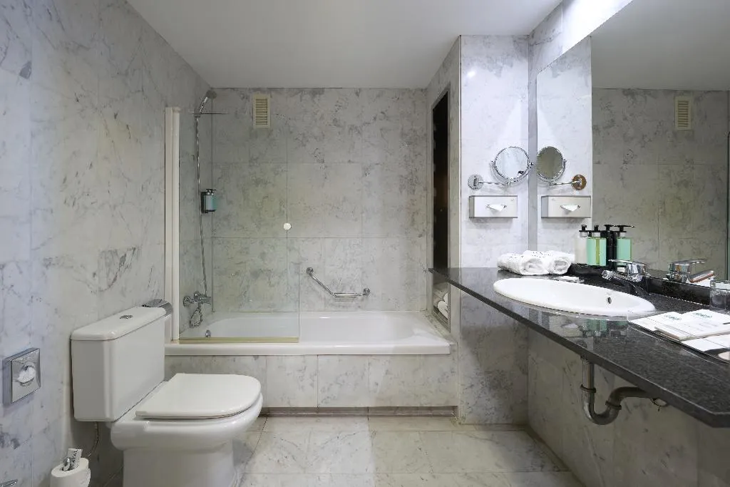 DOUBLE SINGLE USE SUPERIOR WITH BALCONY Room, Catalonia Barcelona Beach, Barcelona