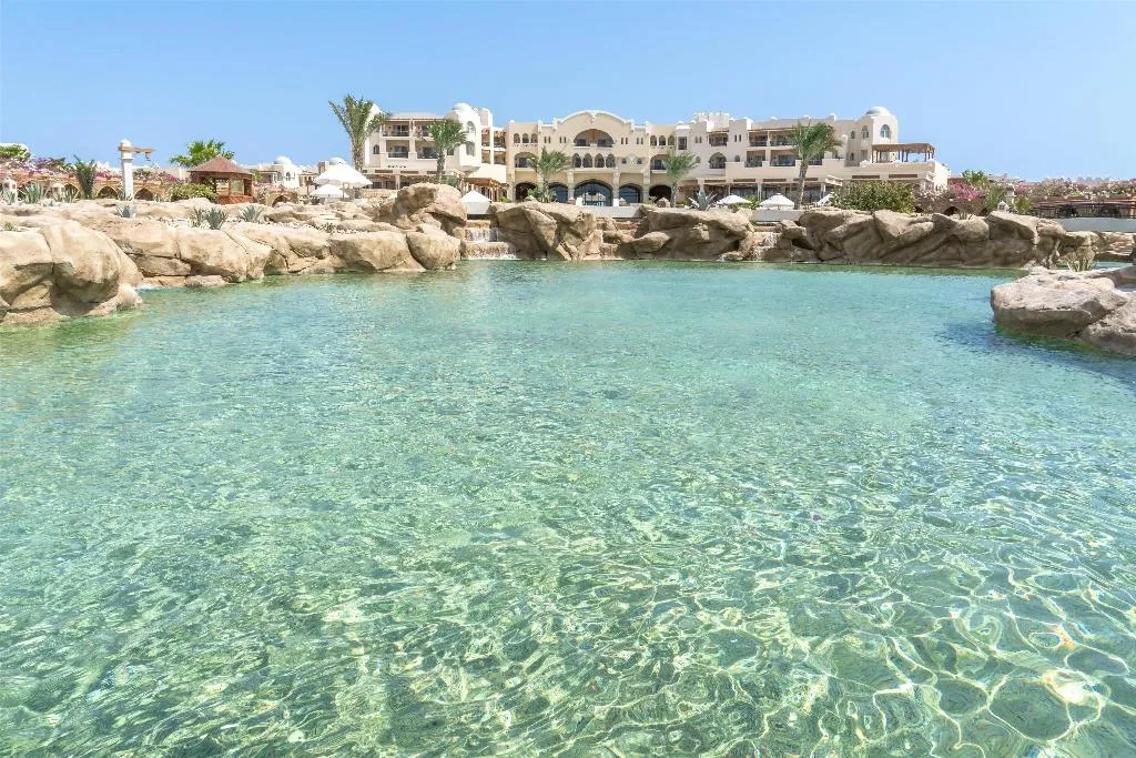 Pool, Kempinski Hotel Soma Bay, Red Sea Riviera