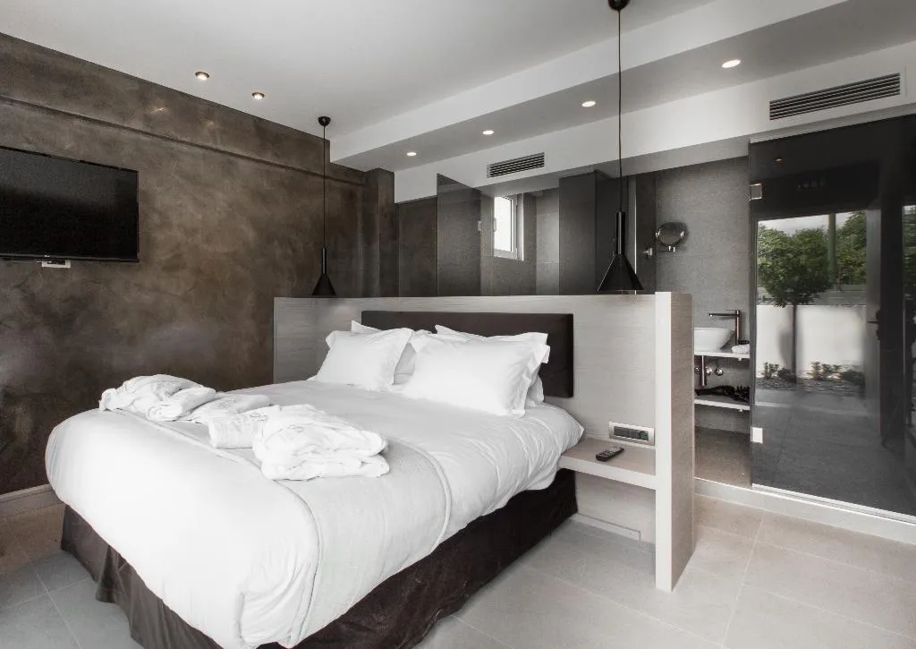 DOUBLE STANDARD Room, Garden City Resort, Kalamata