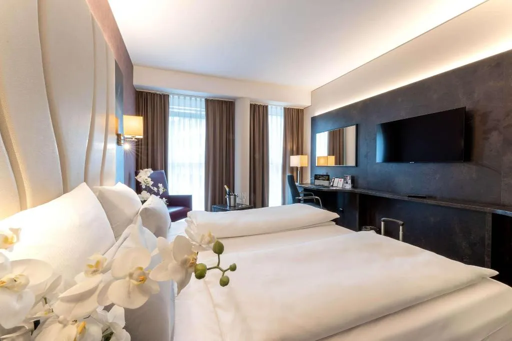 DOUBLE PREMIUM Room, PLAZA Premium Berlin Kurfürstendamm, Berlin