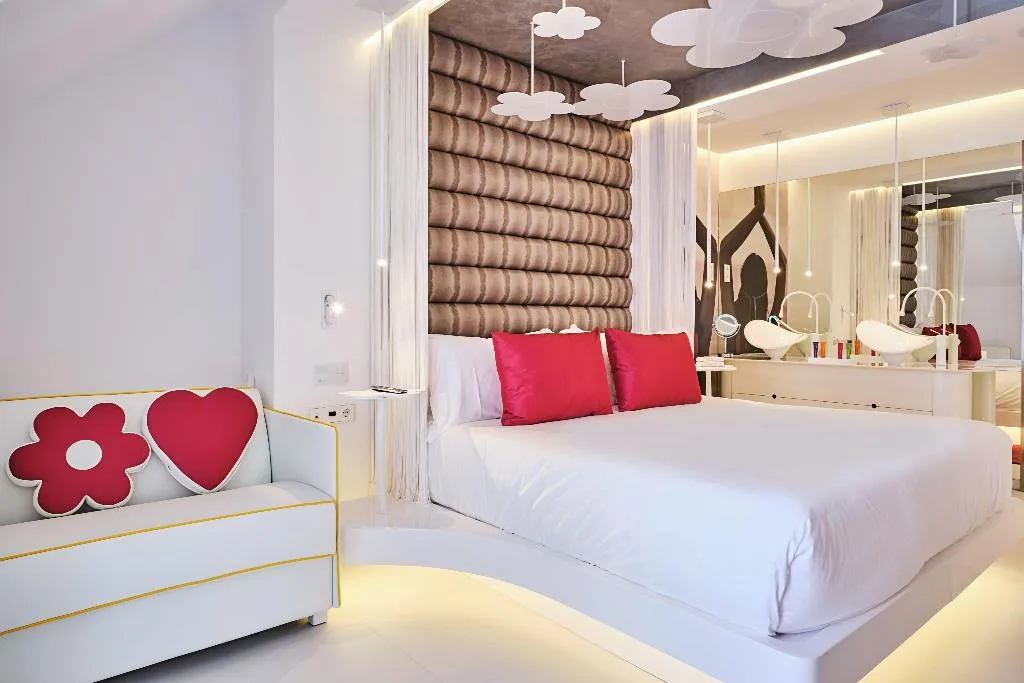 DOUBLE DELUXE Room, Five Flowers Hotel Formentera Melia Collection, Ibiza