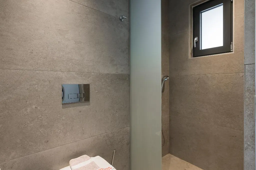 SUITE WITH JACUZZI Room, Mare Village Hotel, Crete