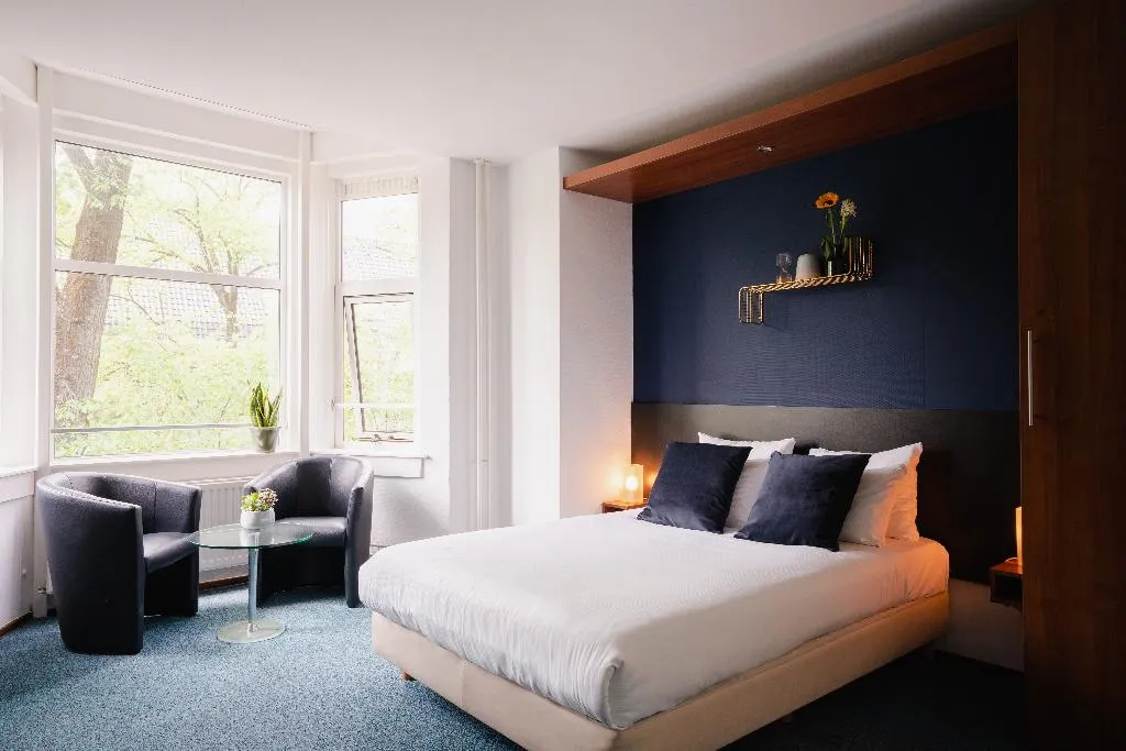 DOUBLE COMFORT Room, Hotel Beethoven Amsterdam, Amsterdam