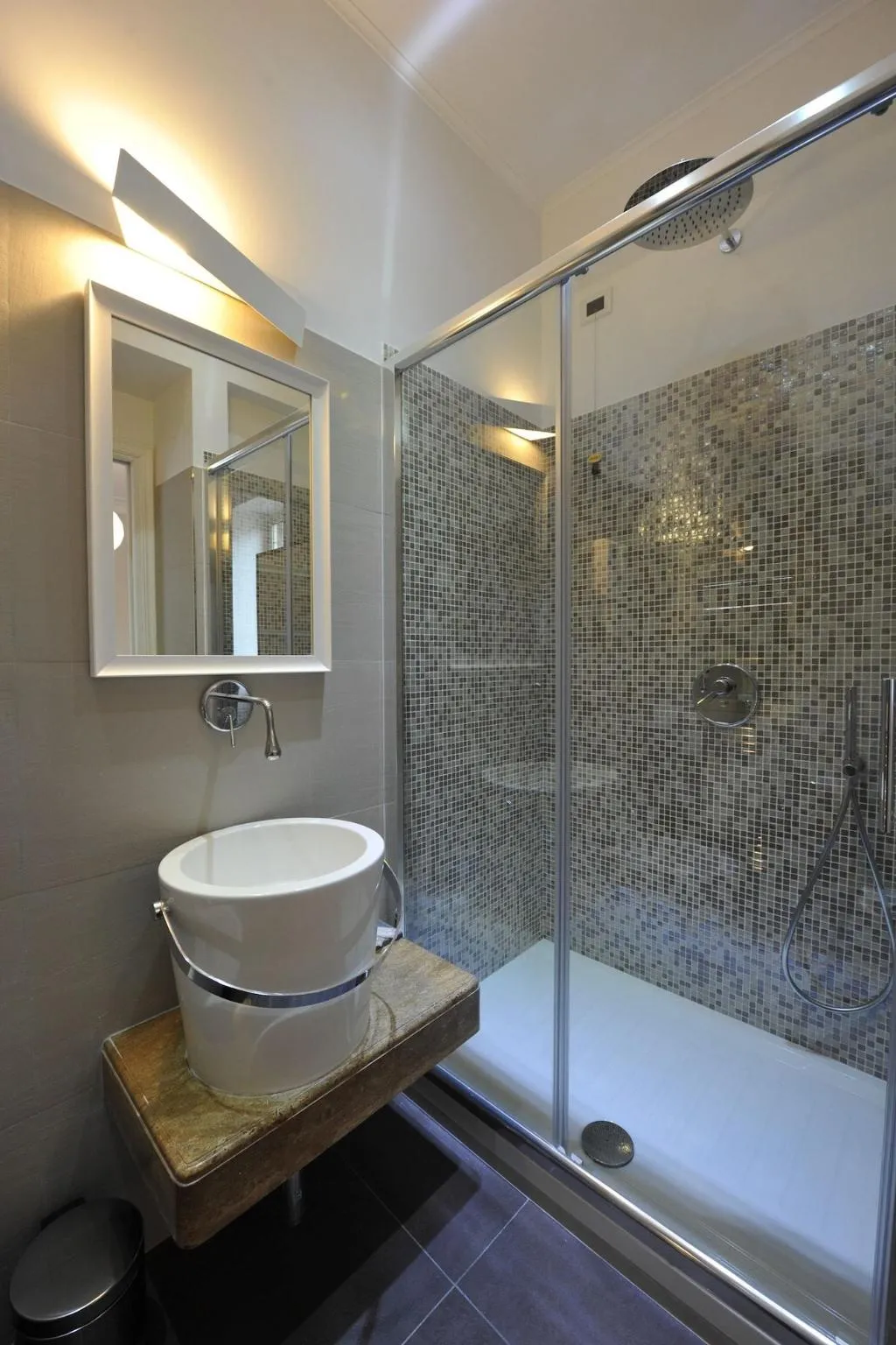 Room, Villa Zaccardi, Rome