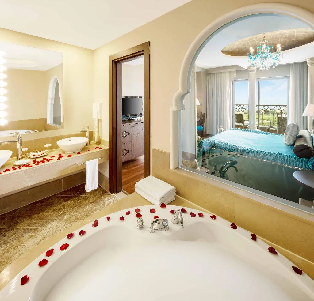 SUITE HONEYMOON Room, Spice Hotel Spa, Antalya