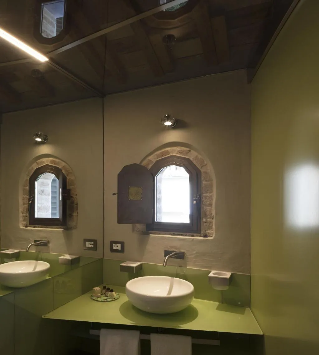 Room, Ottantotto Firenze, Florence